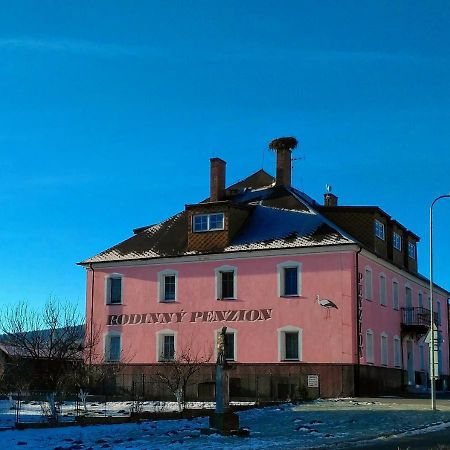 Penzion Mlynicky Dvur Červená Voda Dış mekan fotoğraf