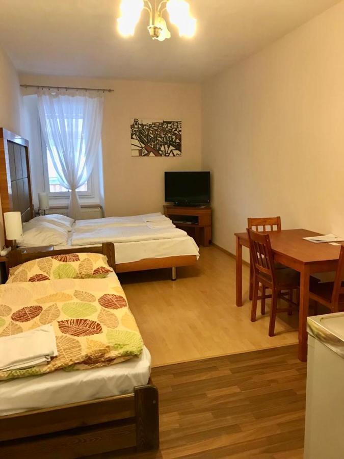 Penzion Mlynicky Dvur Otel Červená Voda Dış mekan fotoğraf